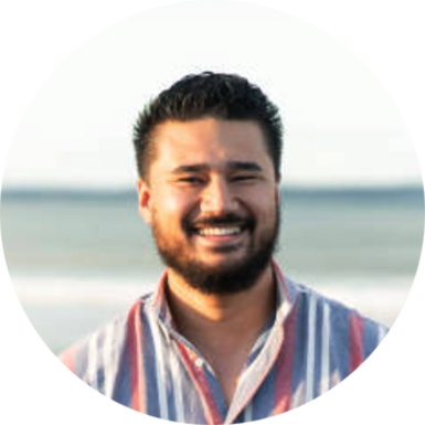 Middle aged kiwi male